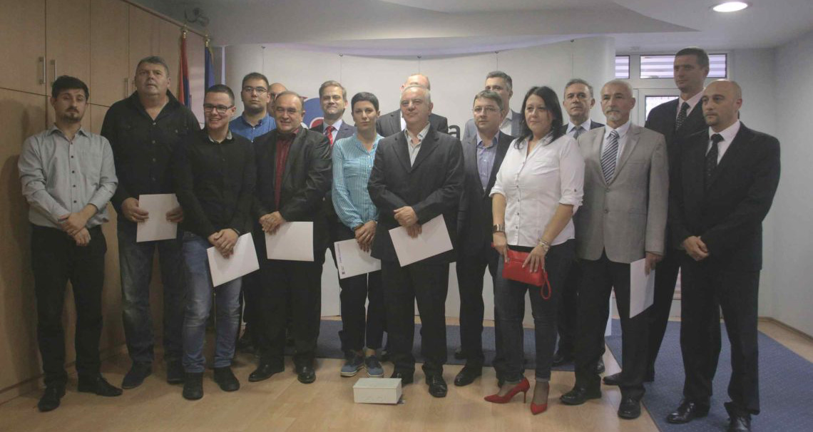 СЗС: Нових десет организација придружило се Савезу за Србију