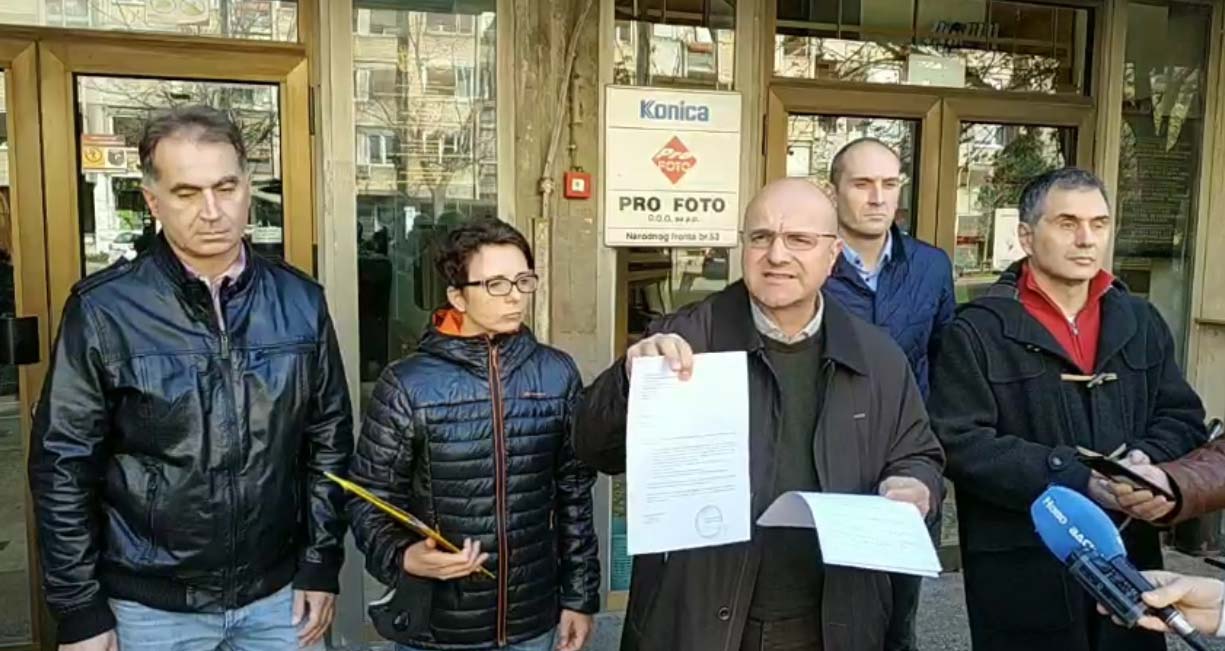 Новаковић: Тужилаштво да саслуша Вучевића и покрене истрагу о реконструкцији базена у центру СПЕНС
