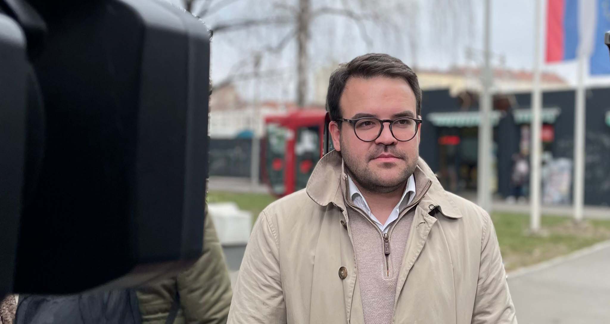 Јовановић: Грађанима нудимо решења, а СНС нуди прљаву кампању против опозиције