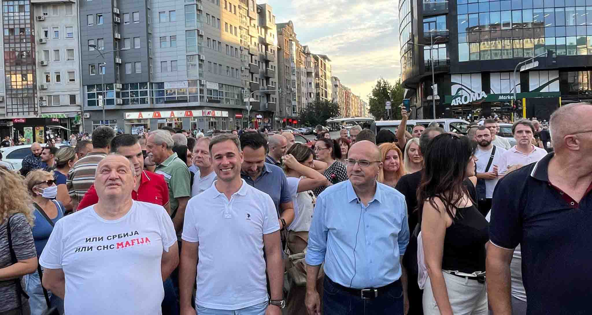 Новаковић на протесту у Новом Саду: Бранимо право грађана да слободно мисле