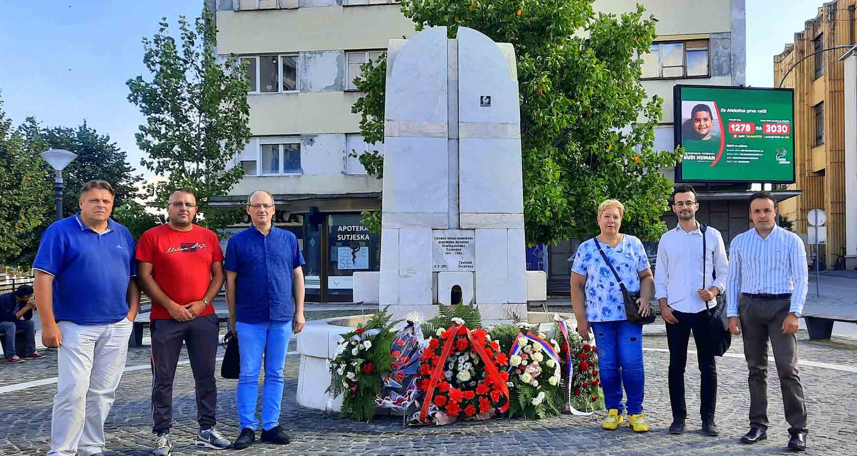 Народна странка Лесковац: Партизански командант Коча Поповић захтевао бомбардовање града и надгледао разарања