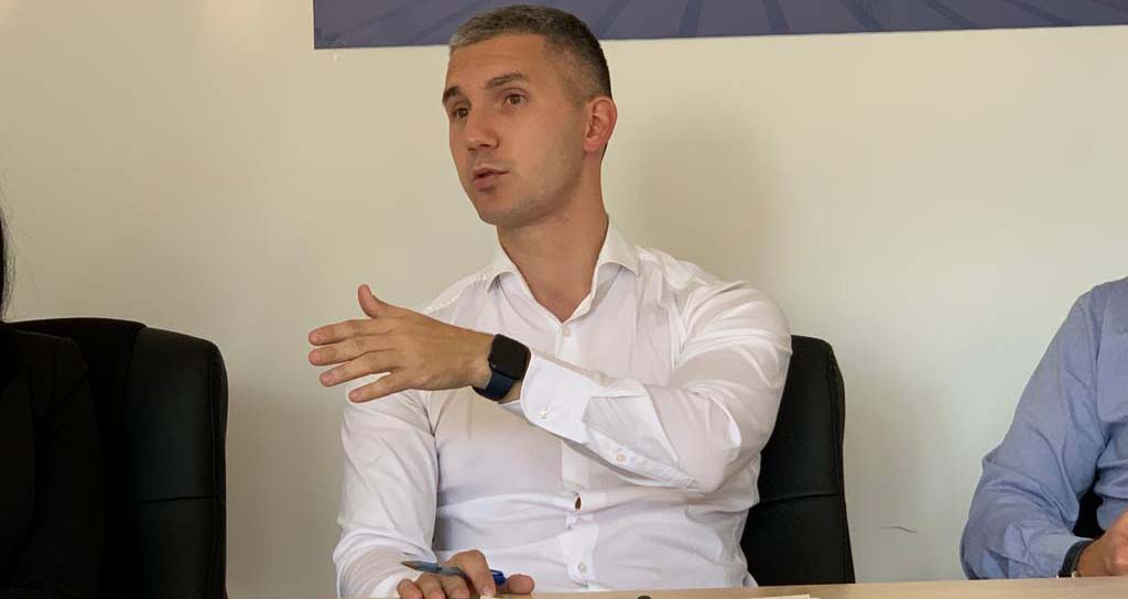 Станковић разговарао са Нишлијама у канцеларији народног посланика