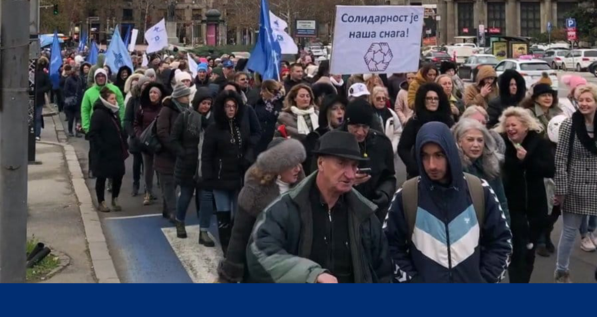 Народна странка Београд: Захтевамо да наставници добију статус службених лица